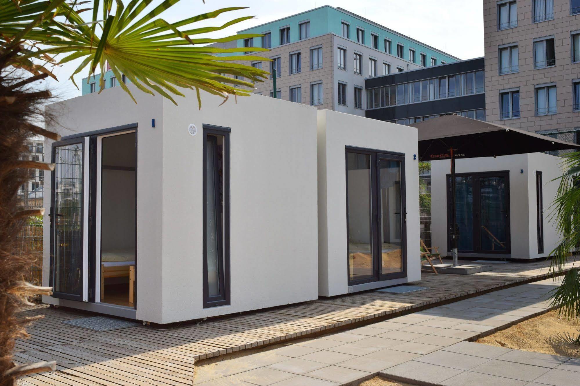 Cube Lodges Berlin Mitte Экстерьер фото